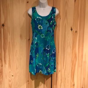 Beautiful colorful Big Hed Hawaiian shift dress.